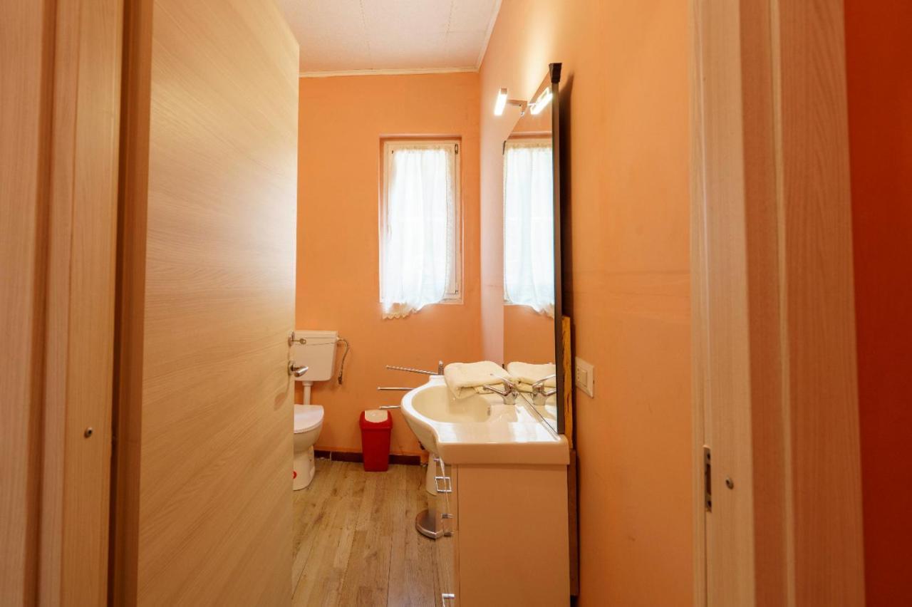 The Orange Housing In Como Kültér fotó