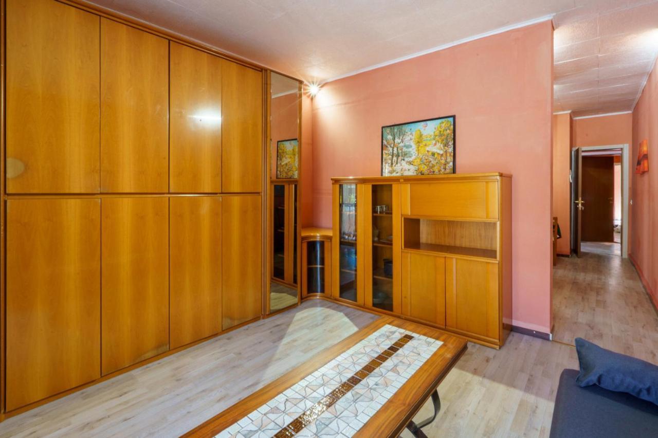 The Orange Housing In Como Kültér fotó
