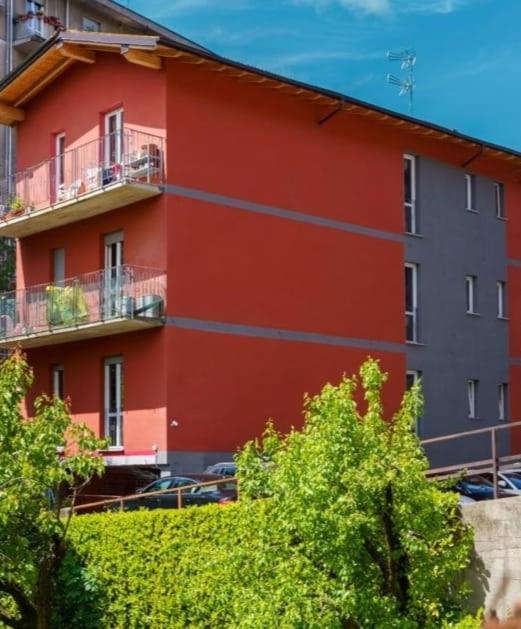 The Orange Housing In Como Kültér fotó