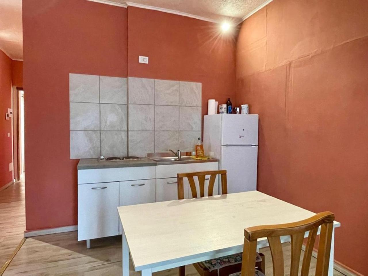 The Orange Housing In Como Kültér fotó